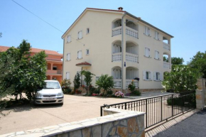 Отель Two-Bedroom Apartment in Silo VII  Шило